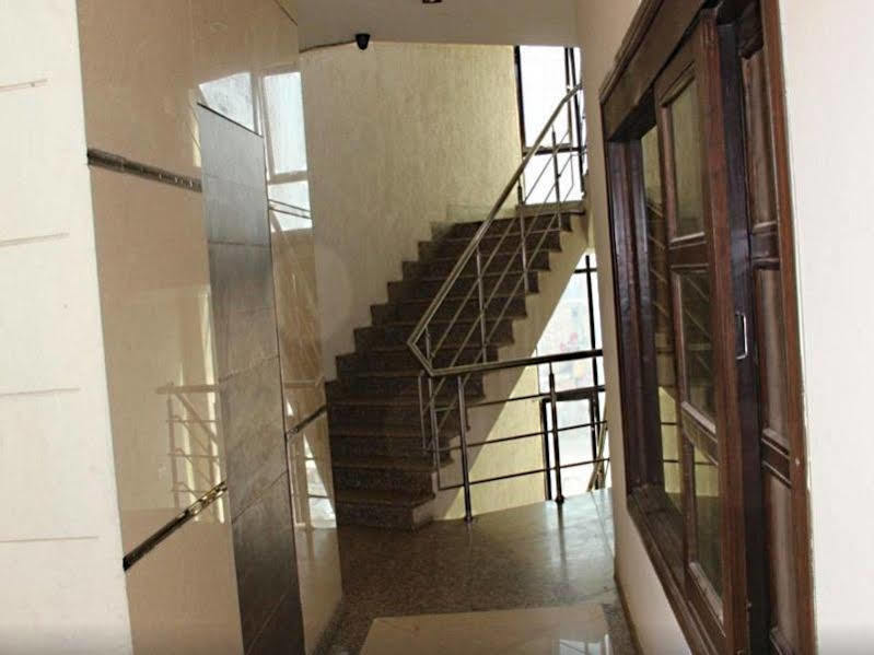 호텔 다이아몬드 인 Chandīgarh 외부 사진